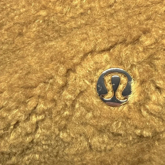 NWT! Lululemon Everywhere Fleece Belt Bag Burnt Caramel - Picture 11 of 14